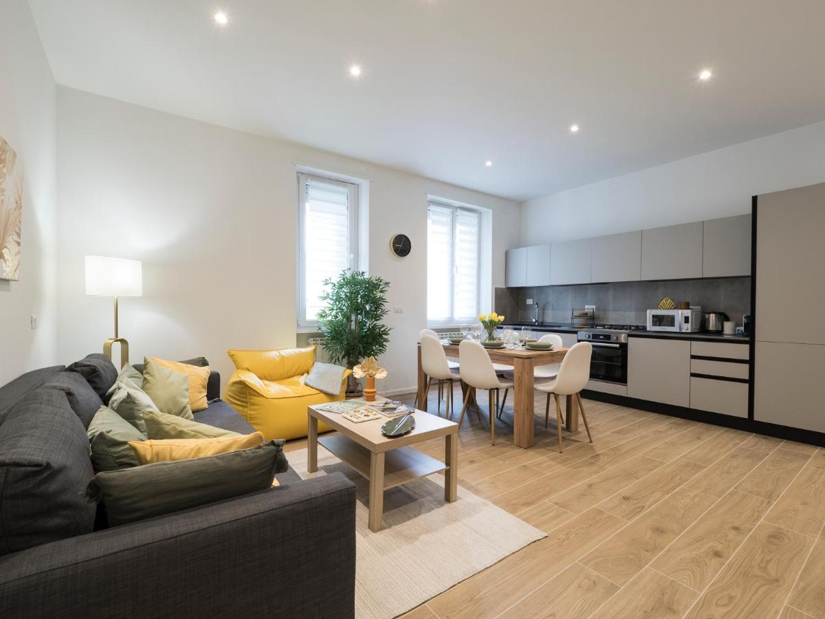 Casa Design Con A/C E Wifi_7 Minuti Ciampino Aeroporto Διαμέρισμα Εξωτερικό φωτογραφία